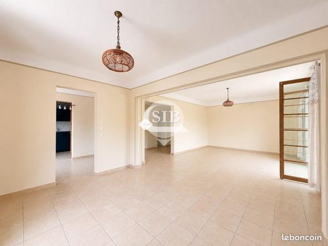 Maison 7 pièces 156 m²