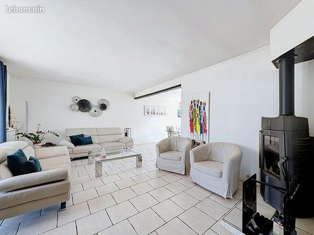 Maison 7 pièces 157 m²