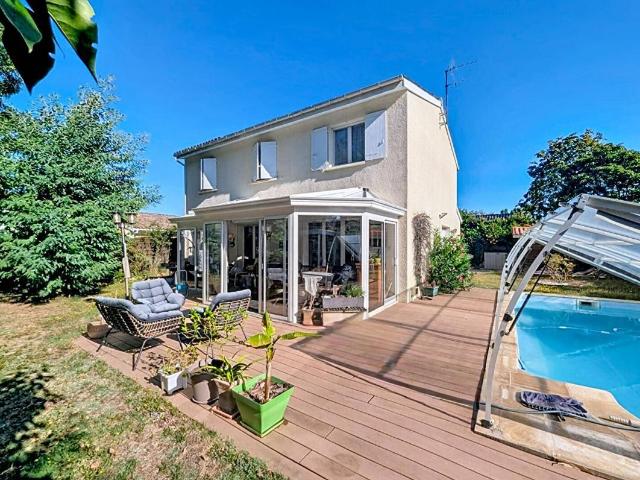 Maison 7 pièces 157 m²