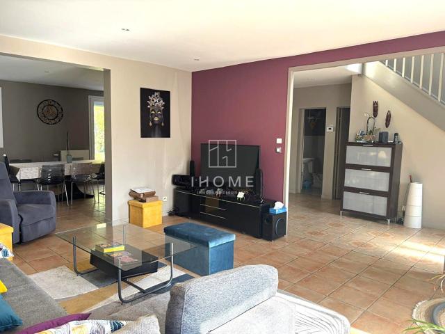Maison 7 pièces 157 m²