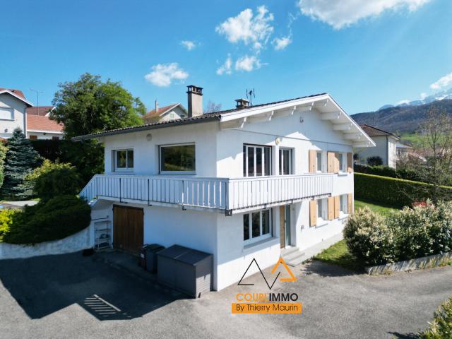 Maison 7 pièces 158 m²