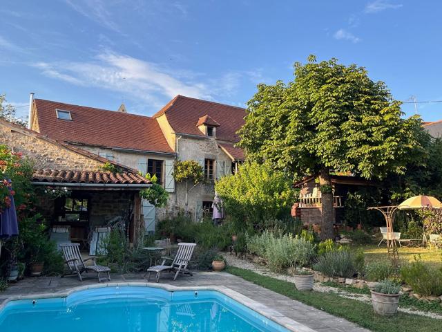 Maison 7 pièces 158 m²