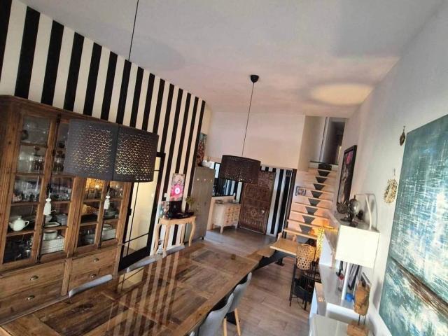 Maison 7 pièces 158 m²