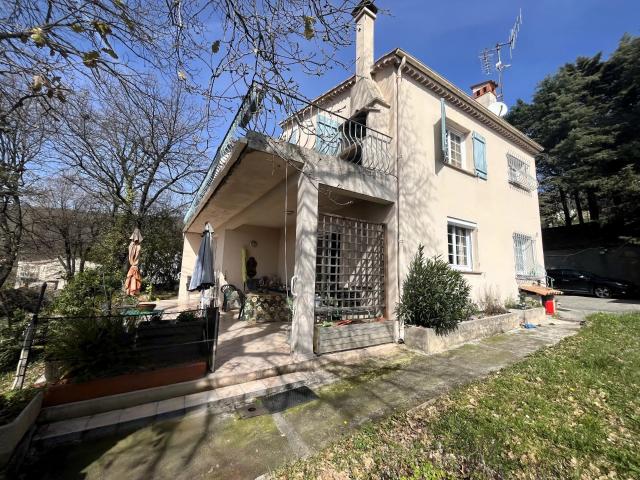 Maison 7 pièces 158 m²