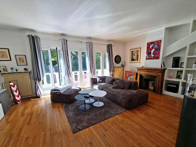 Maison 7 pièces 158 m²