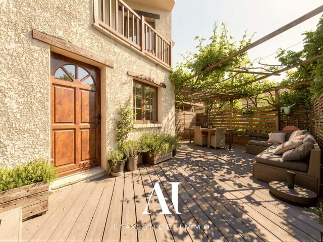 Maison 7 pièces 158 m²