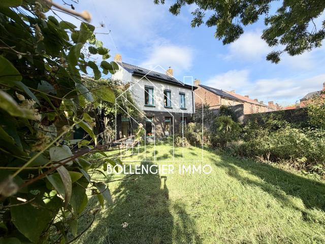 Maison 7 pièces 158 m²