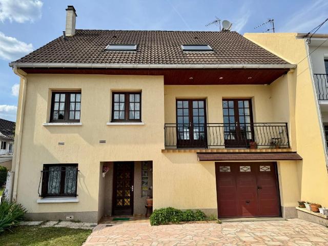 Maison 7 pièces 158 m²