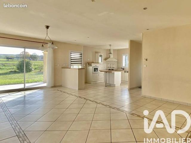 Maison 7 pièces 159 m²