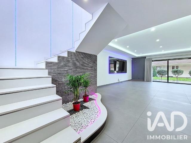 Maison 7 pièces 159 m²