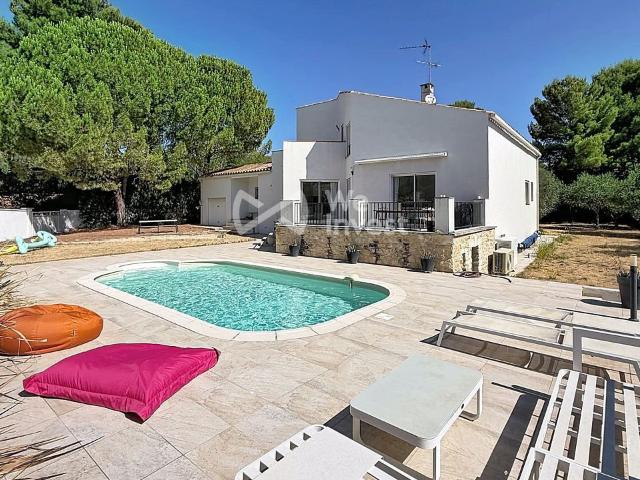 Maison 7 pièces 159 m²