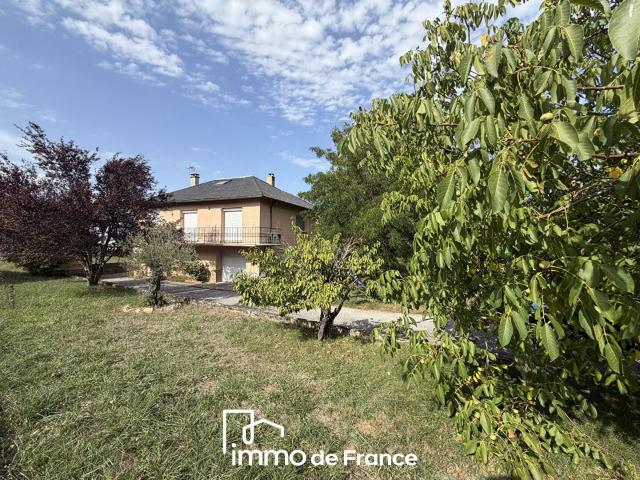 Maison 7 pièces 159 m²