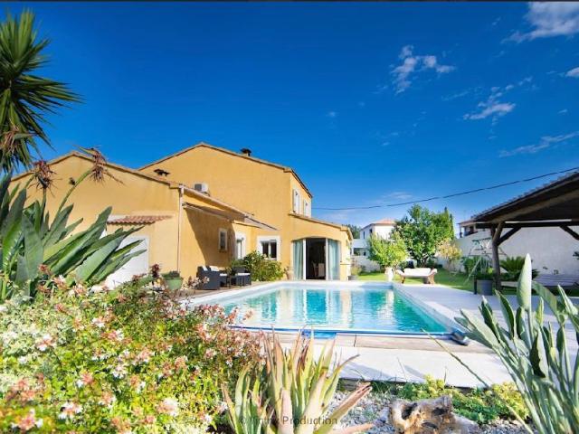 Maison 7 pièces 159 m²