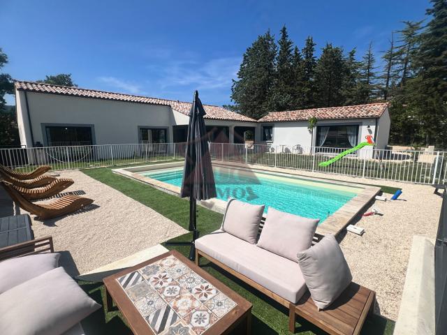 Maison 7 pièces 159 m²