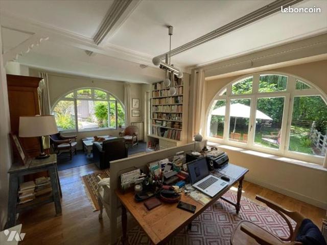 Maison 7 pièces 159 m²