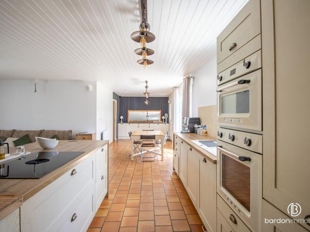 Maison 7 pièces 150 m2 Saint Gervais