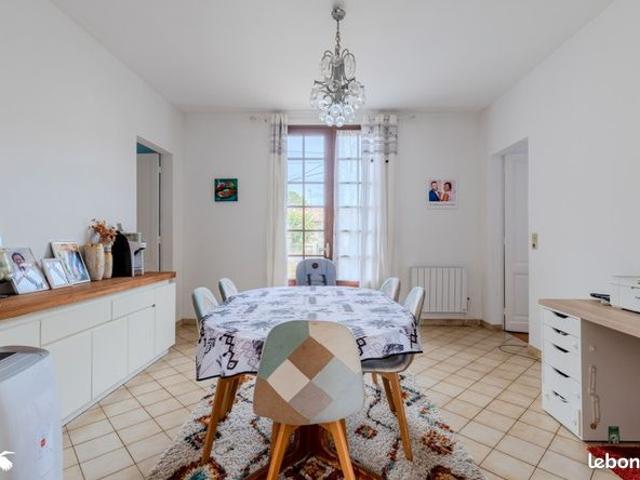 Maison 7 pièces 150 m²