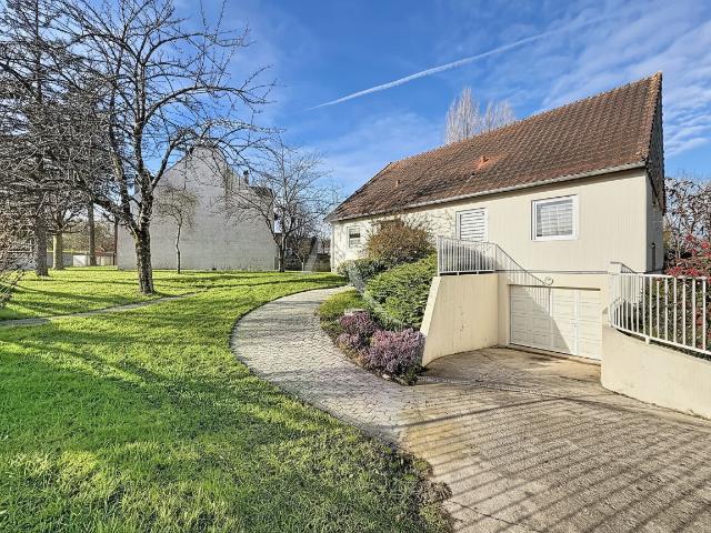 Maison 7 pièces 150 m²