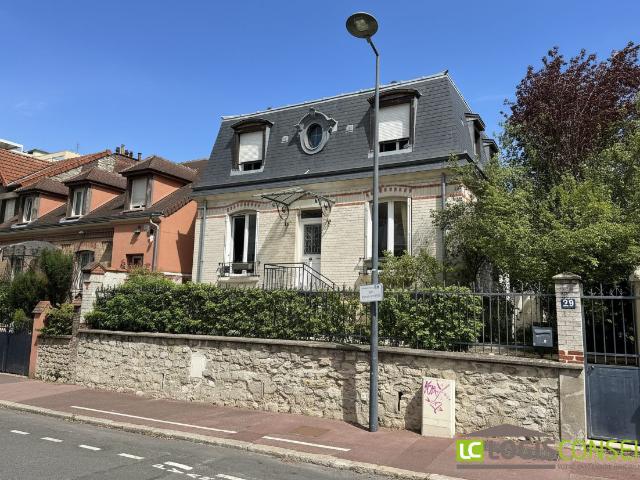 Maison 7 pièces 150 m²