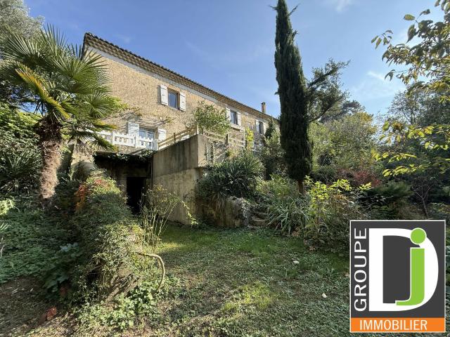 Maison 7 pièces 150 m²
