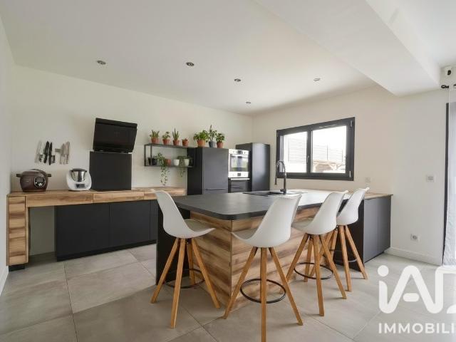 Maison 7 pièces 150 m²