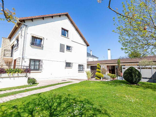 Maison 7 pièces 150 m²