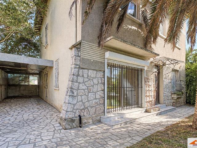Maison 7 pièces 150 m²