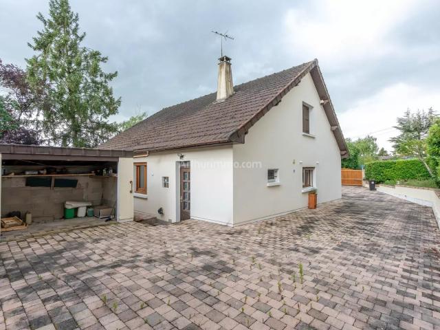Maison 7 pièces 150 m²