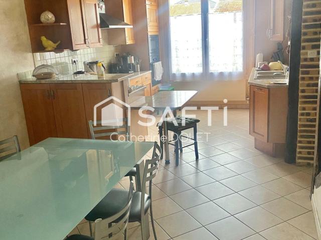Maison 7 pièces 150 m²