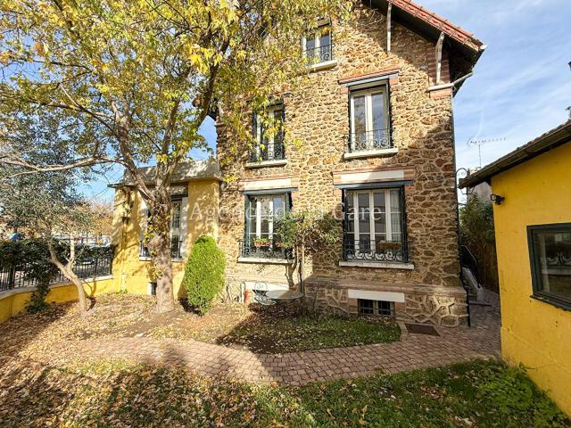 Maison 7 pièces 150 m²