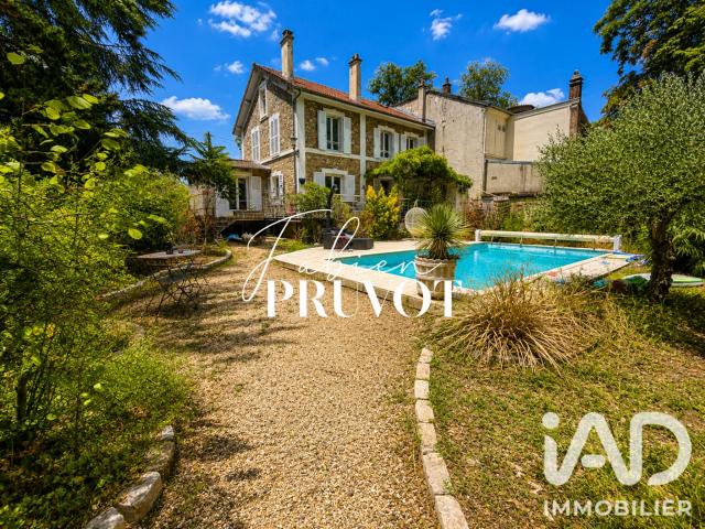 Maison 7 pièces 150 m²