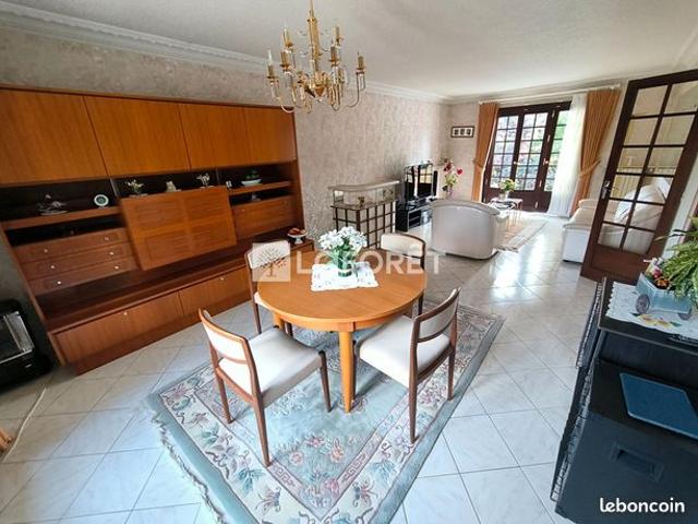 Maison 7 pièces 150 m²
