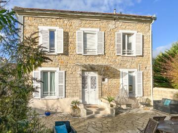 Maison 7 pièces 150 m²