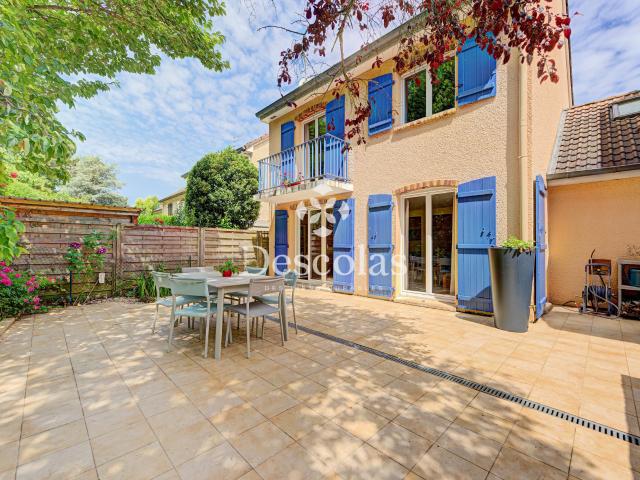 Maison 7 pièces 150 m²