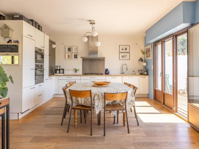Maison 7 pièces 150 m²