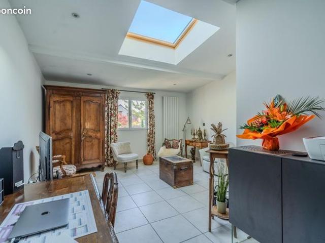 Maison 7 pièces 150 m²