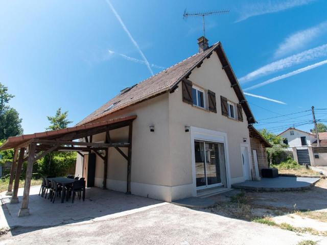 Maison 7 pièces 150 m²