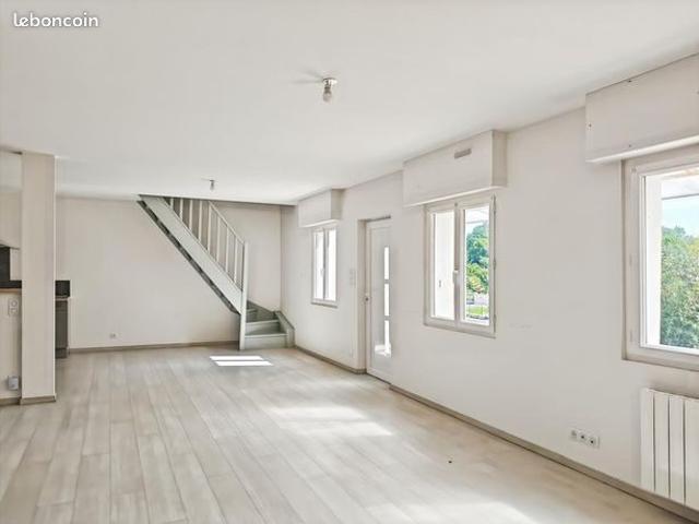 Maison 7 pièces 150 m²