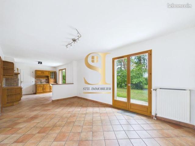 Maison 7 pièces 150 m²