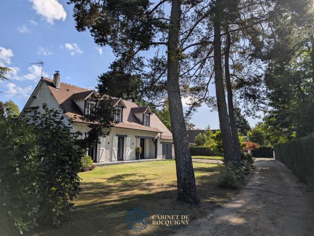 Maison 7 pièces 151 m²