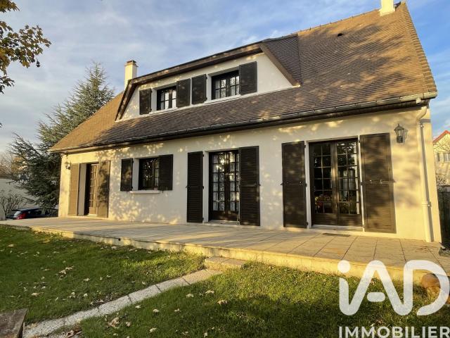 Maison 7 pièces 151 m²