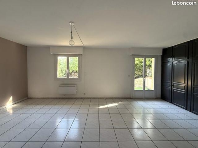 Maison 7 pièces 151 m²