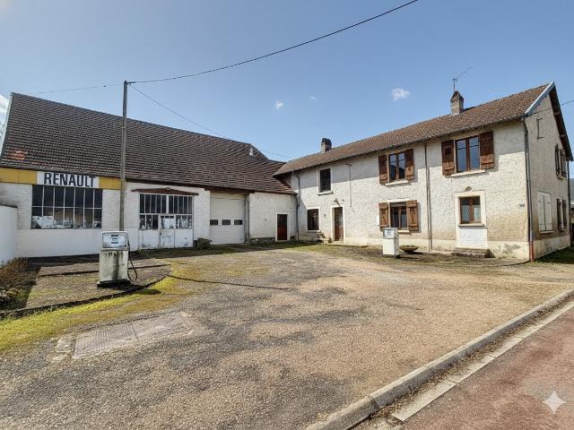 Maison 7 pièces 151 m²
