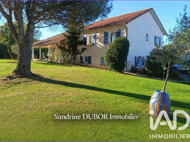 Maison 7 pièces 151 m²