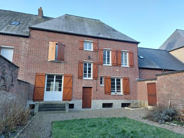 Maison 7 pièces 151 m²
