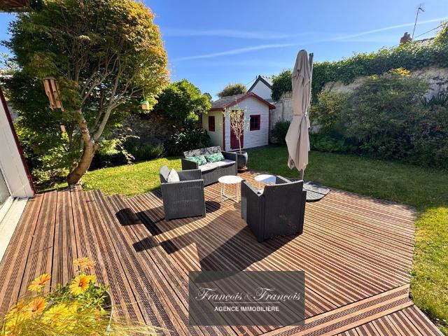 Maison 7 pièces 151 m²