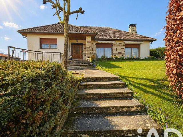 Maison 7 pièces 151 m²