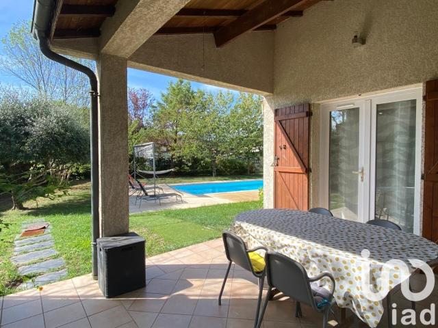 Maison 7 pièces 151 m²