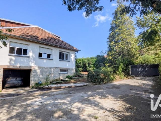 Maison 7 pièces 151 m²