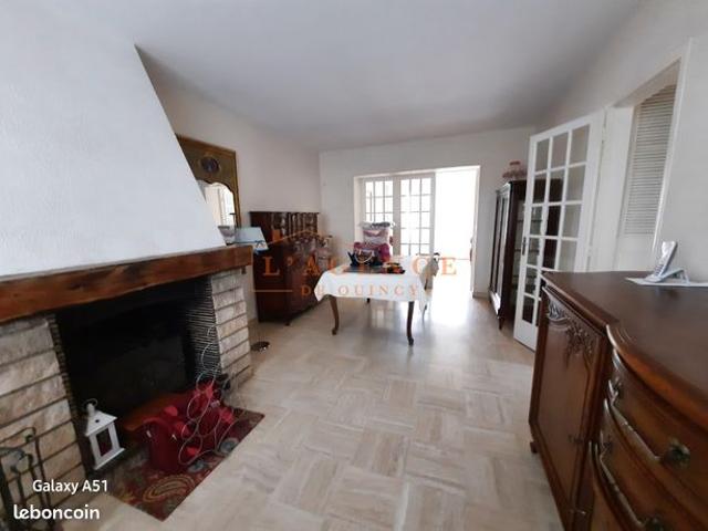 Maison 7 pièces 151 m²